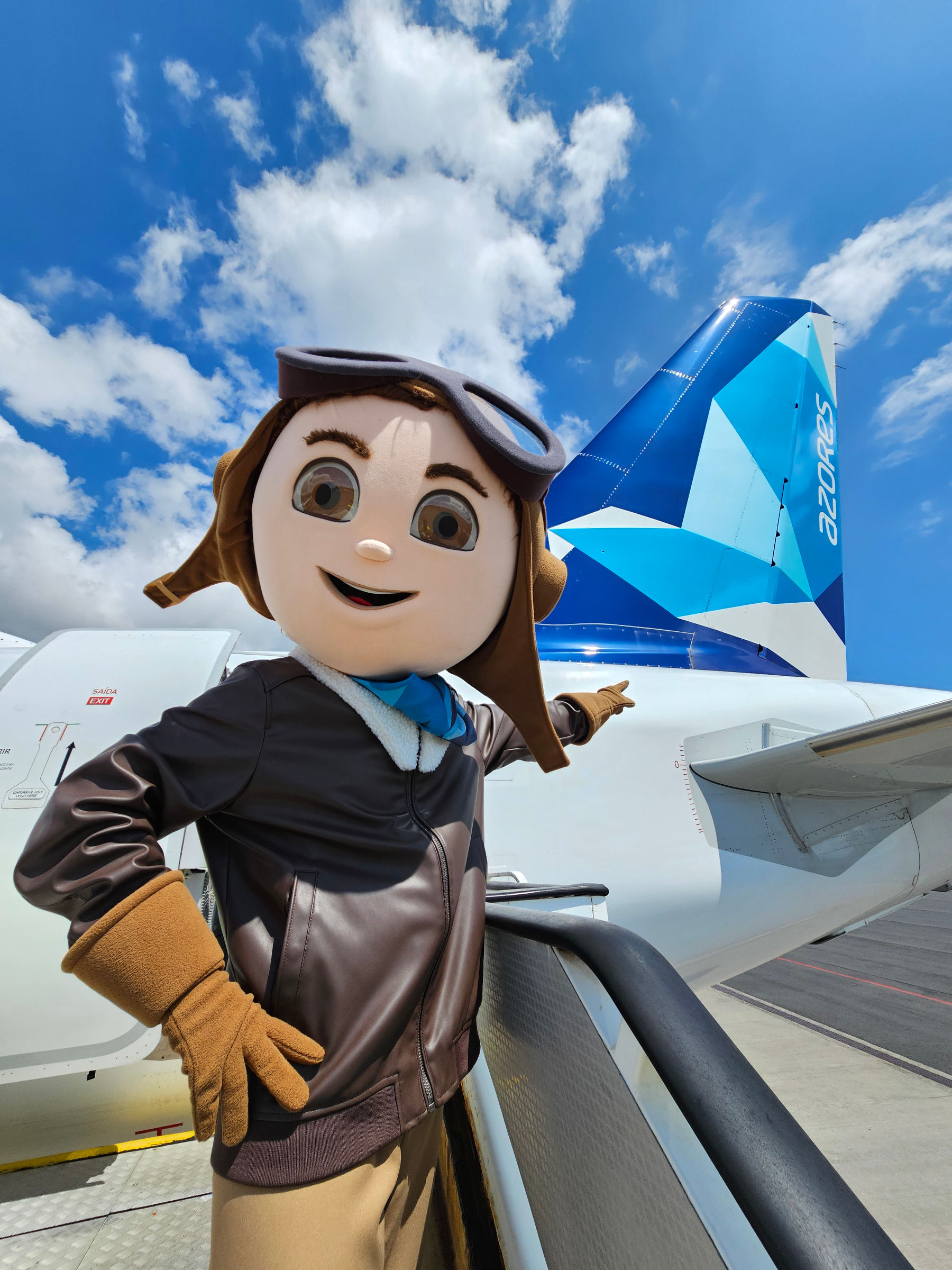 Satinhas Azores Airlines mascot